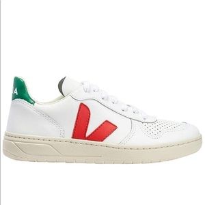 Veja V-10 shoes size 41 (women’s size 10)